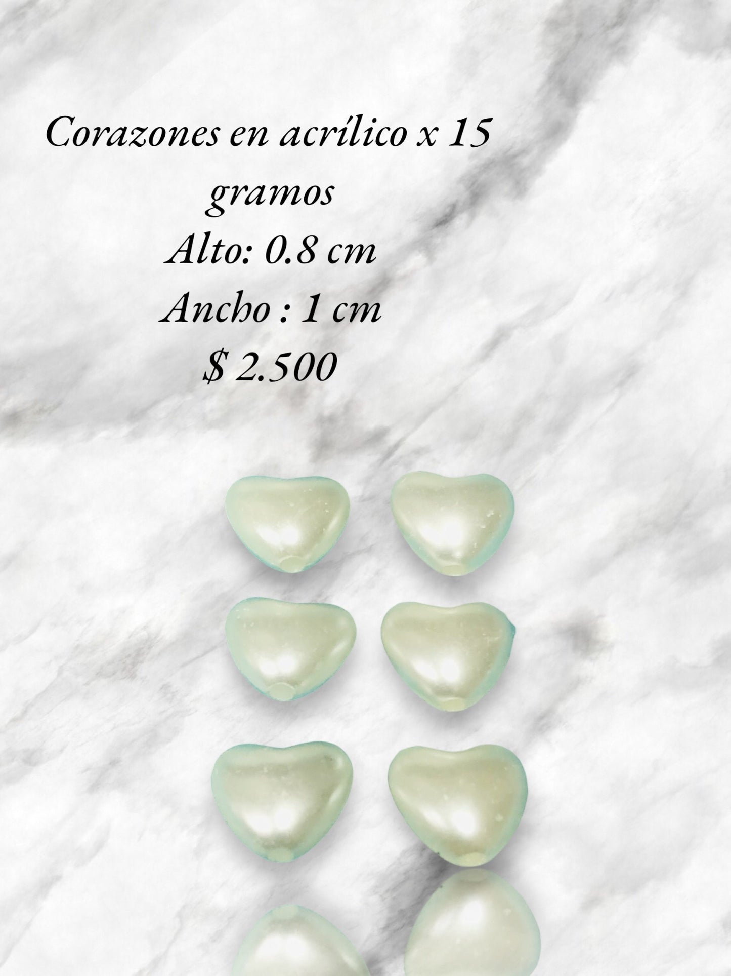 Corazones en acrílico x 15 gramos