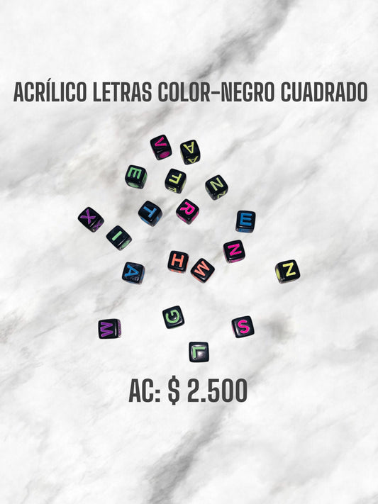 ACRÍLICO LETRAS COLOR-NEGRO CUADRADO